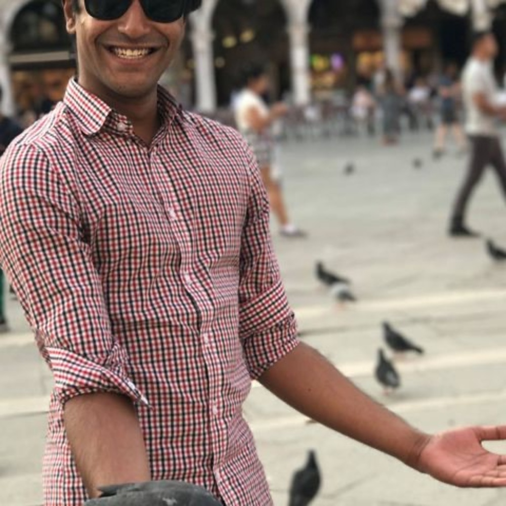 Meet your Posher, Vivek